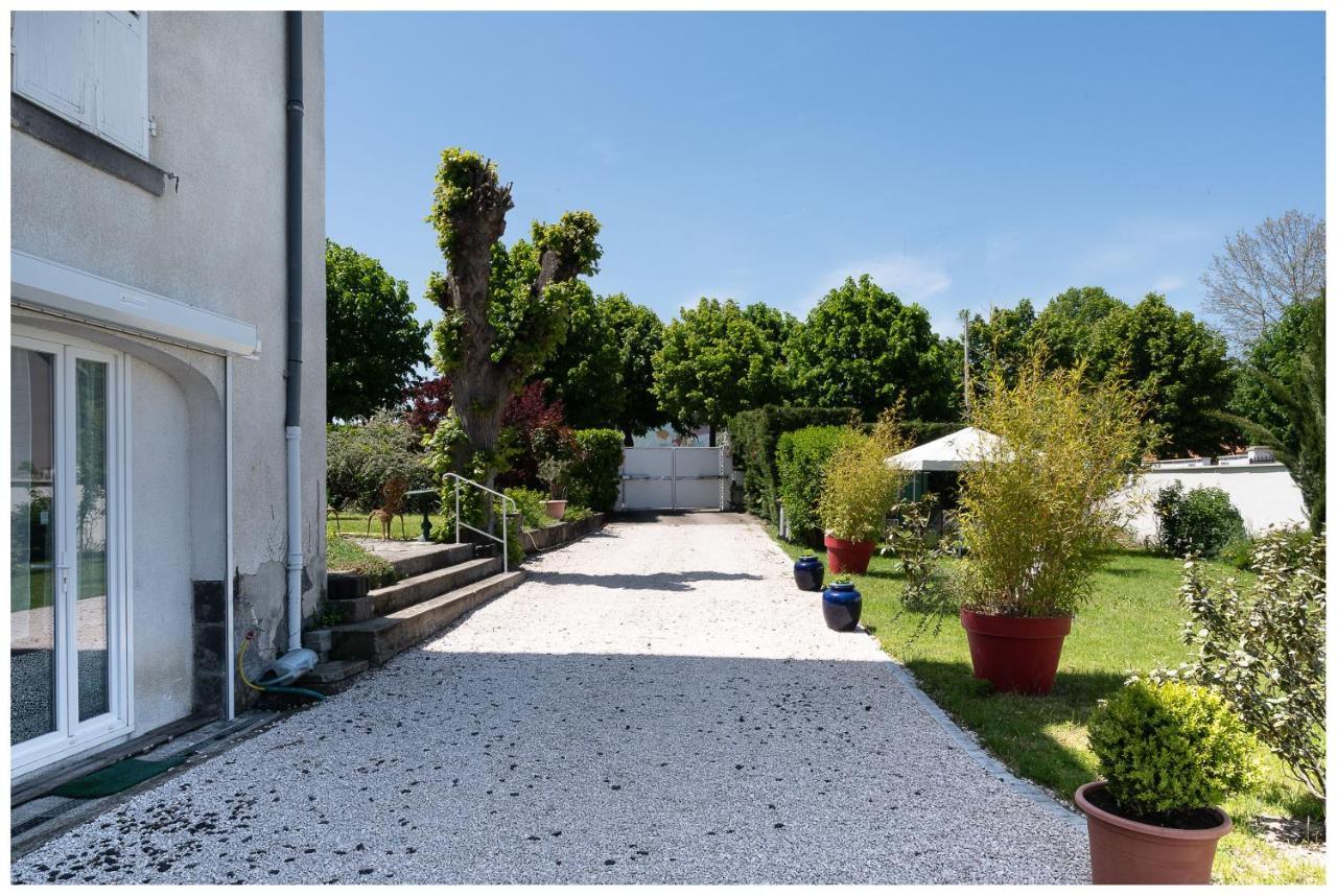 Maison De Retraite Vertaizon Εξωτερικό φωτογραφία